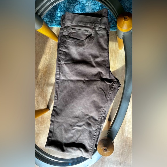 💥🔥H&M regular fit coupe standard 🔥💥 - Picture 1 of 5